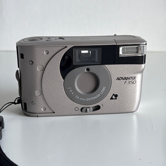 Kodak Silver Film Photography Camera with Compact Design and Integrated Flash